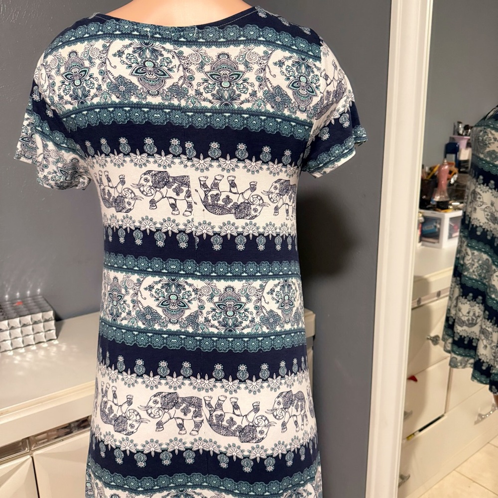 Bohemian Elephant Print Dress - Picture 6 of 12